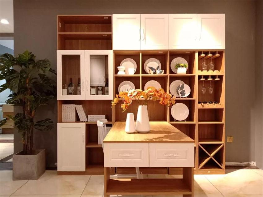 NG电子游戏定制餐桌效果图